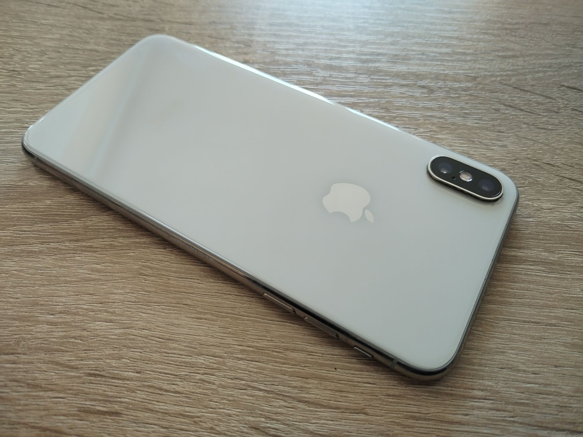 iPhone XS Max Alb