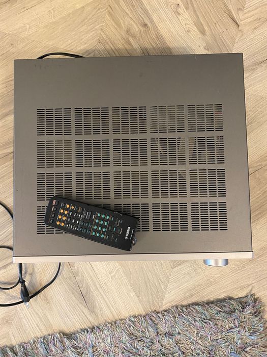 Receiver A/V Yamaha RX-V457 6.1