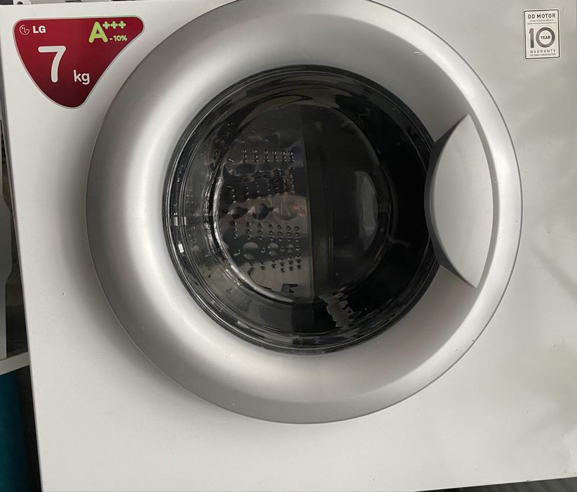 Masina de spalat LG 7kg direct drive pentru piese sau de reparat