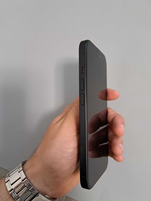 iPhone 15 128GB Black