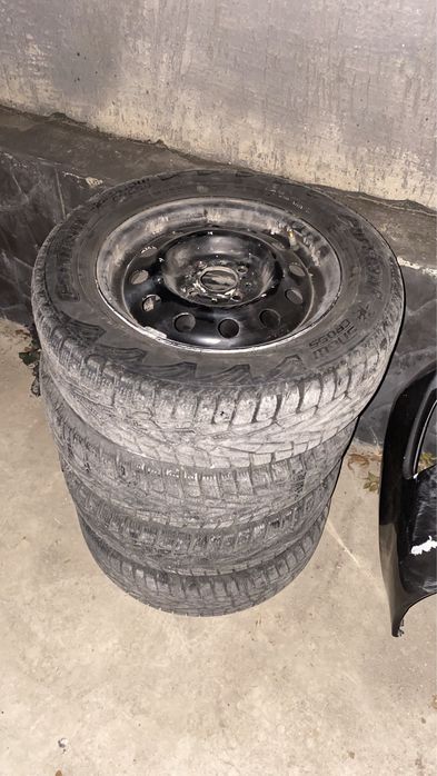 185/65/14 Шипи -сатылады