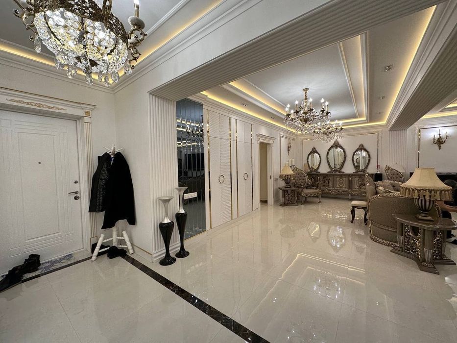 Квартира 3 ком ЖК Oq Saroy, 210 м² Мирзо Улугбекский р-н, Паркентская