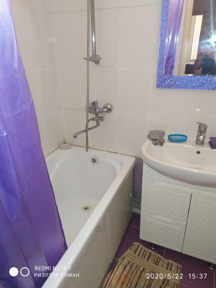 Продам в центре 2х ком кв 9 микр