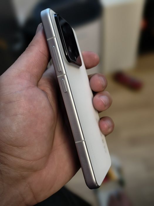 Vând sau Schimb Xiaomi 15 5G 512GB