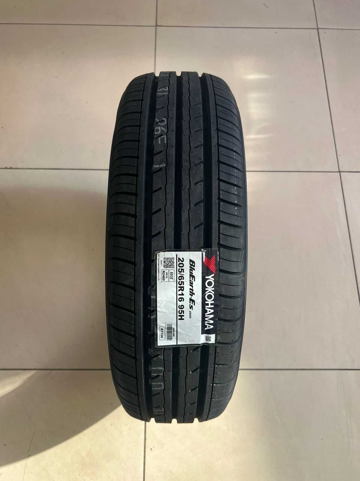 205/65 R16 YOKOHAMA ES32 летние made in Japan