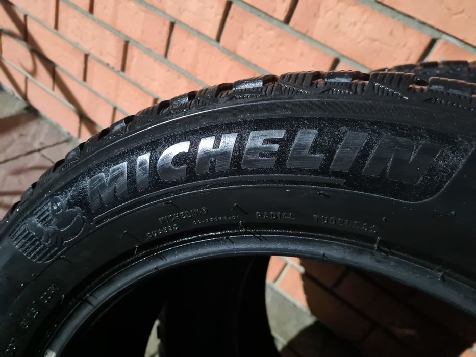 Продам зимние шины фирмы Michelin