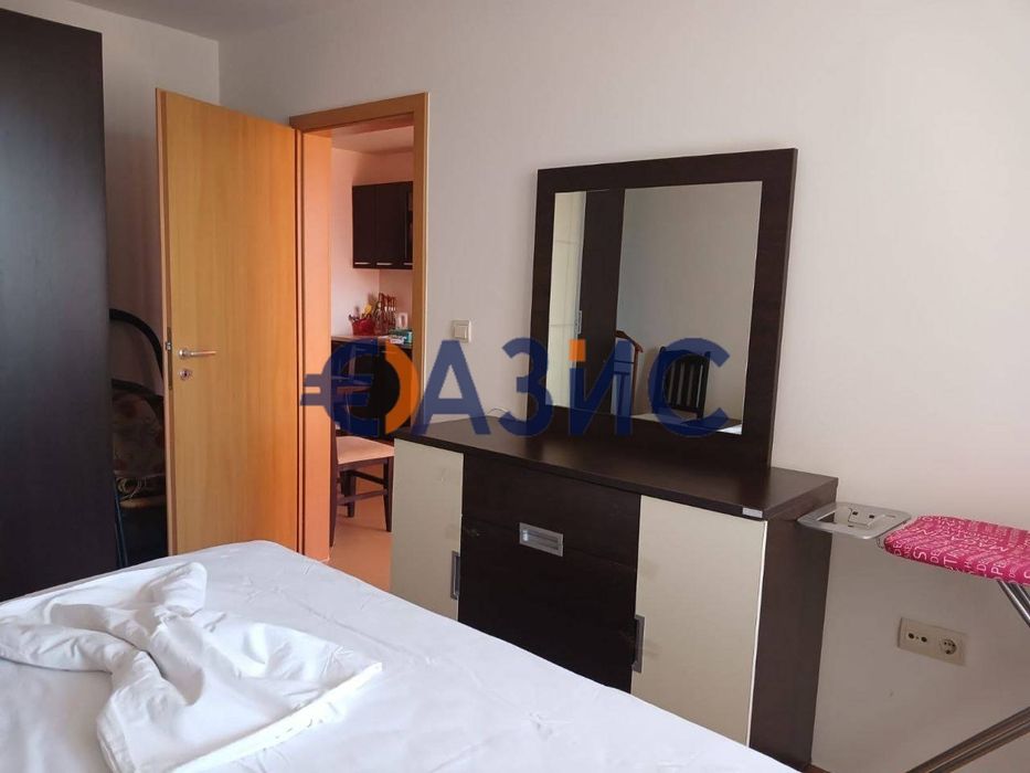 Продава се Двустаен апартамент в к.к. Слънчев бряг - 73 кв.м за 1096 €/кв.м - Снимка #8