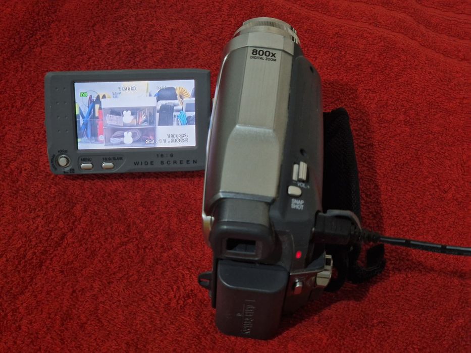 Camera foto/ video JVC fără accesorii