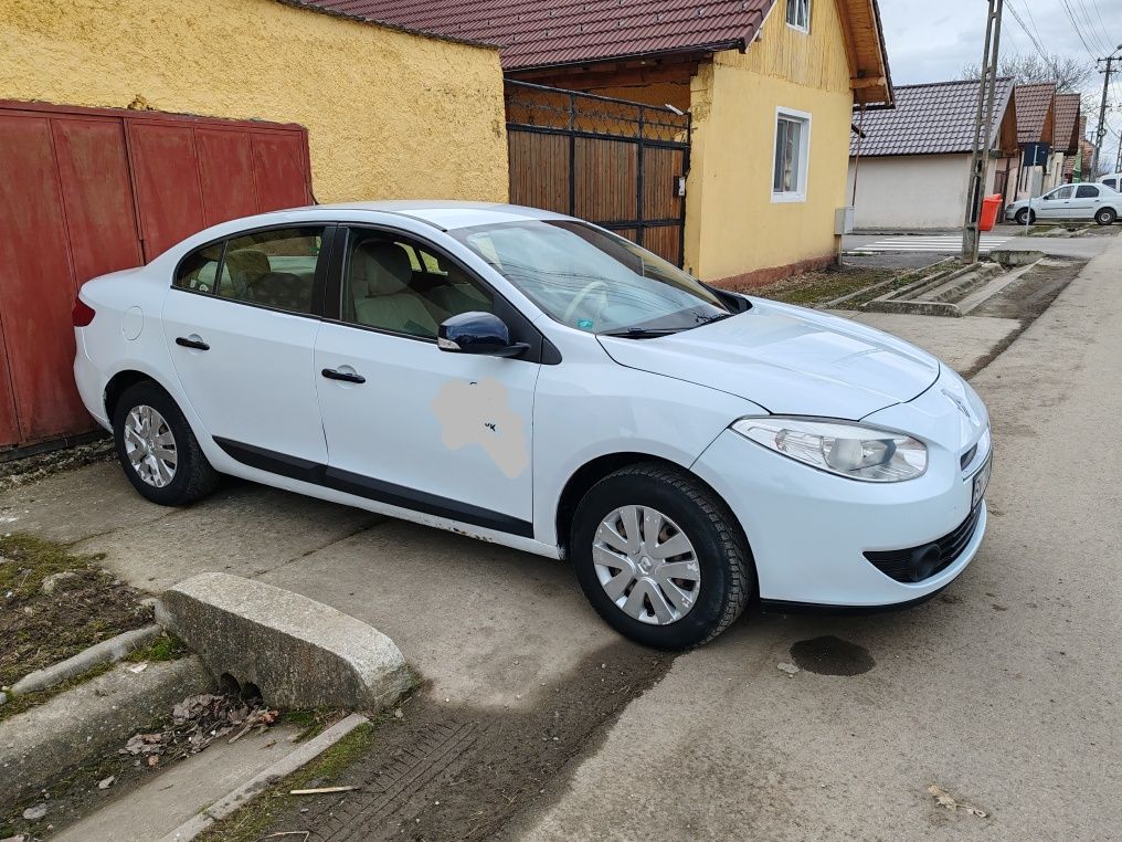 Renault fluence benzina din 2011 cu gpl