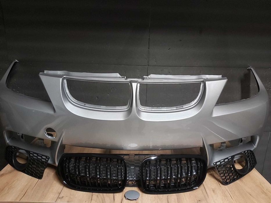 Bara Fata BMW E90 An 2005-2008 Aspect M (i354 - Gri) Vers. 2