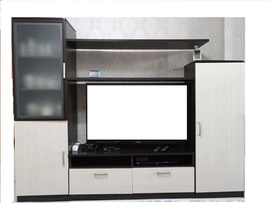 Шкаф Стенка в Гостиную, Ширина 2,27 м, Глубина 0,39м, Высота 1,79 м.