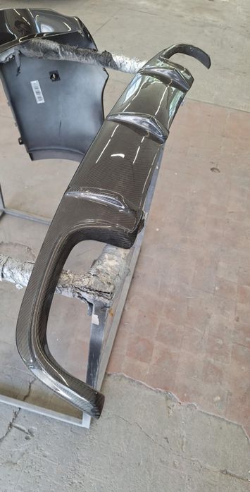 Карбонов дифузьор  за W211