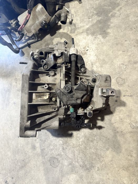 Cutie de viteze Renault Megane Scenic cod TL4 071 motor 1.2 TCE