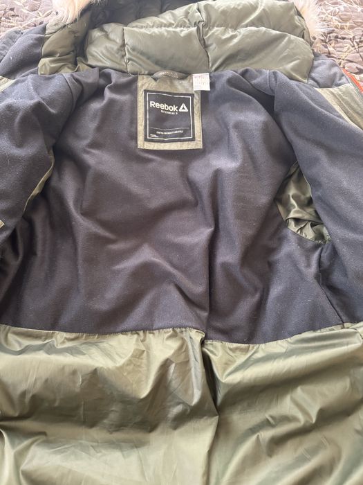 Продам зимнюю куртку