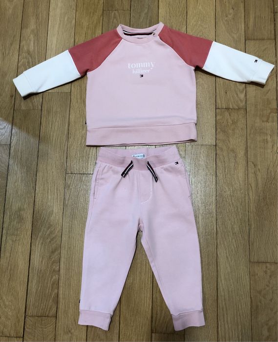 Trening Tommy Hilfiger bebe 9-12 luni