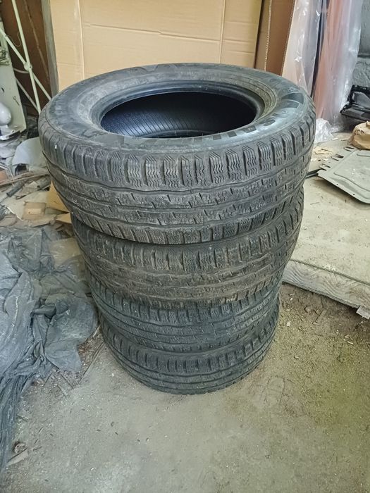 Зимни гуми Сайлун за бус