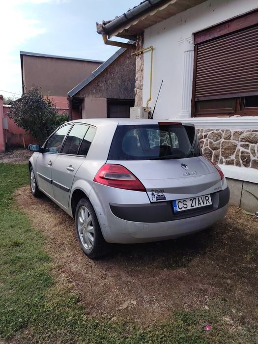 Se vinde renault in stare buna de functionare