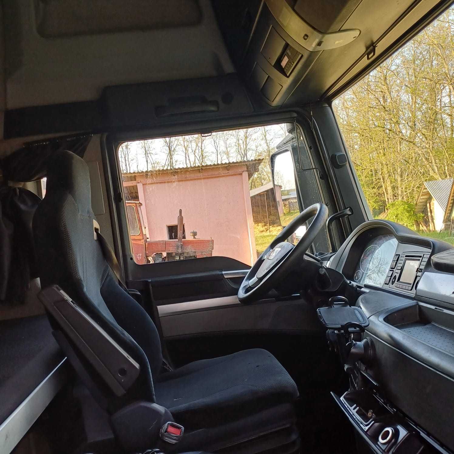 Man Tgx cu trailer Krone