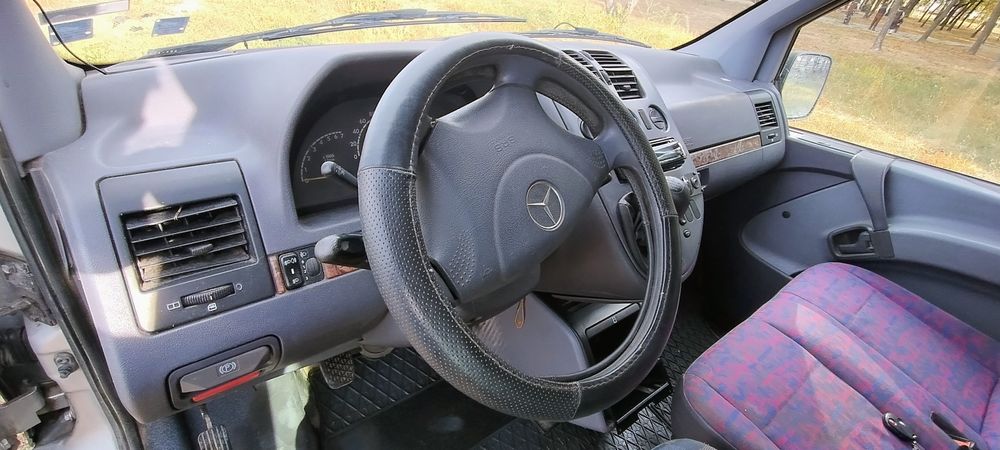 Mercedes Vito 112