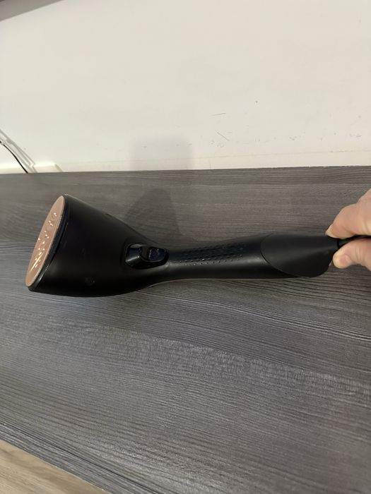Aparat de calcat vertical cu abur Philips Steam &GoPlus