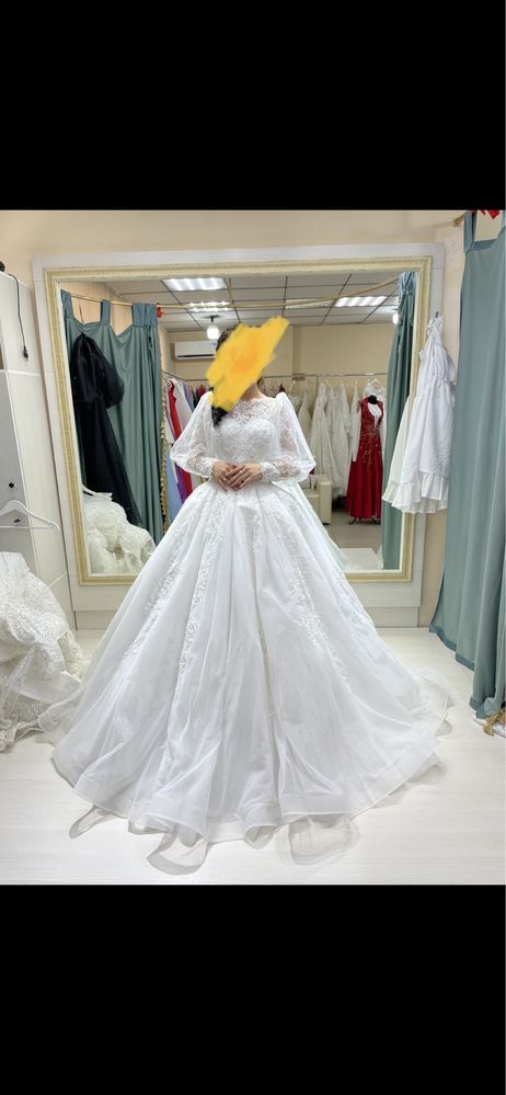 Продам свадебное платье 100000