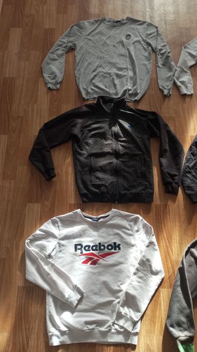 продам кофты     .