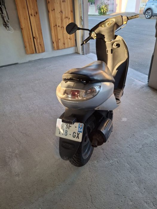 Scuter Peugeot Vivacity