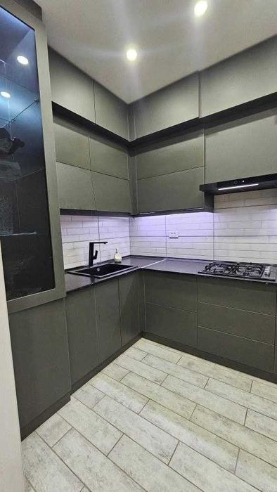 4 хонали квартира сотилади