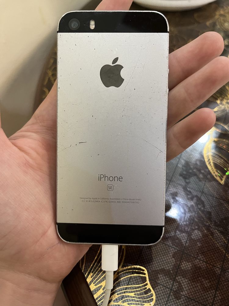 Iphone 5 в хорошем состаянии