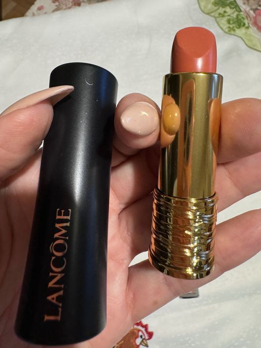 Кремообразно червило Lancôme L’absolu Rouge Cream 238 Si Seulement