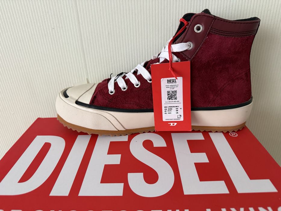 НОВИ- Diesel,ест.велур!Прекрасен модел!