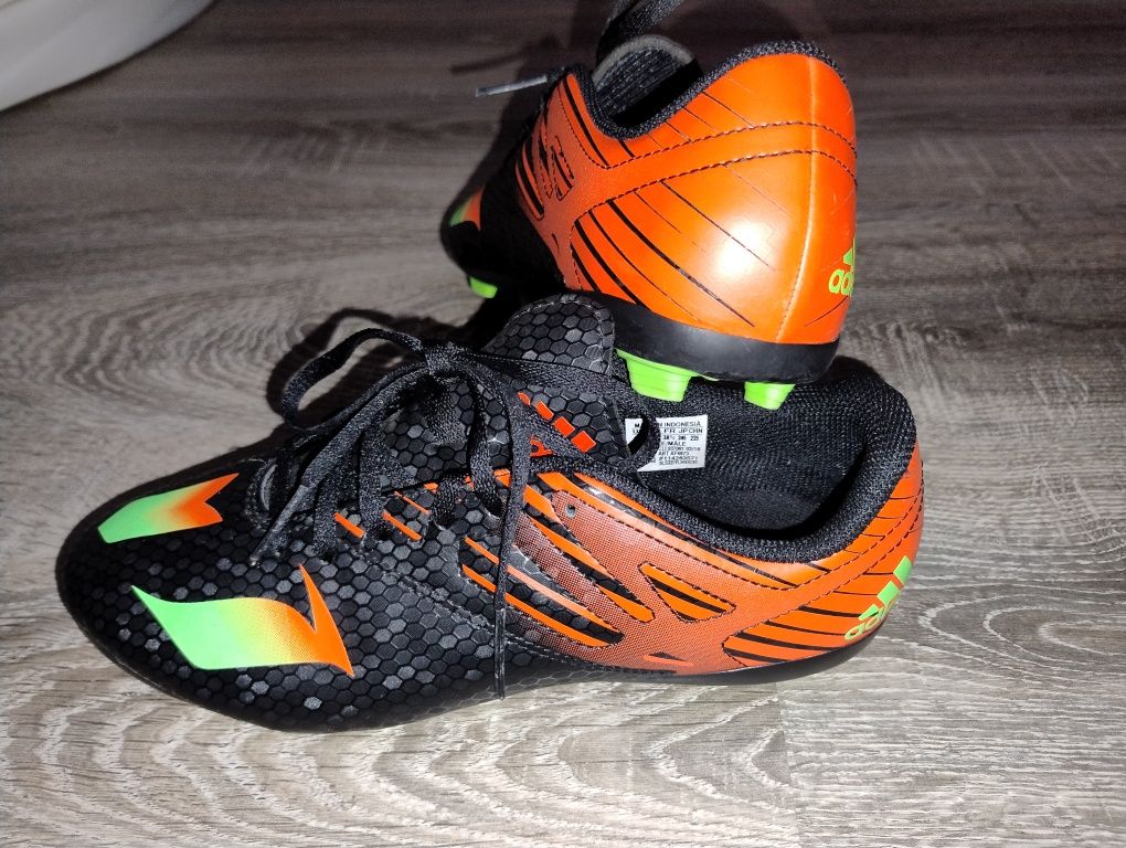 Бутонки Adidas Messi 38,5