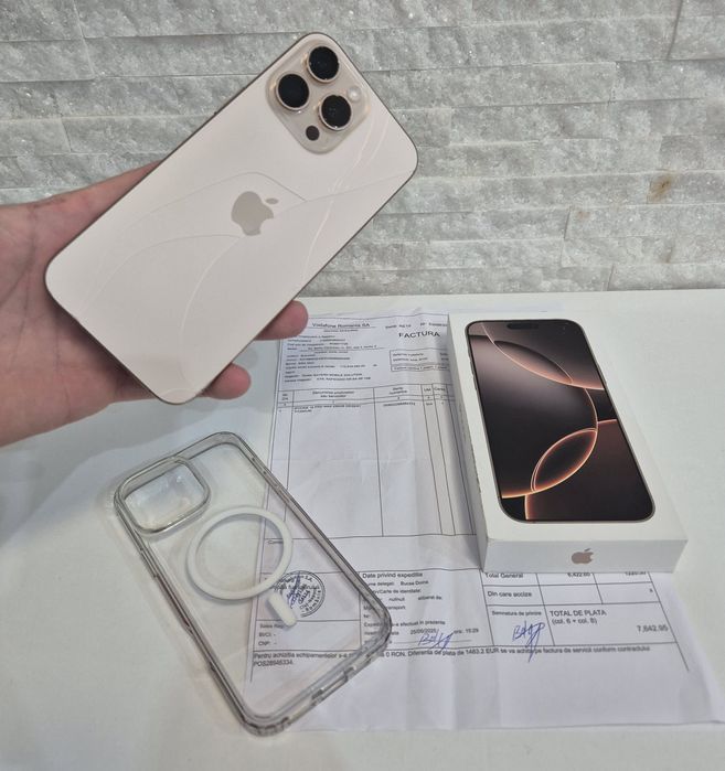 iPhone 16 Pro Max 256GB. ( Capac spate fisurat )