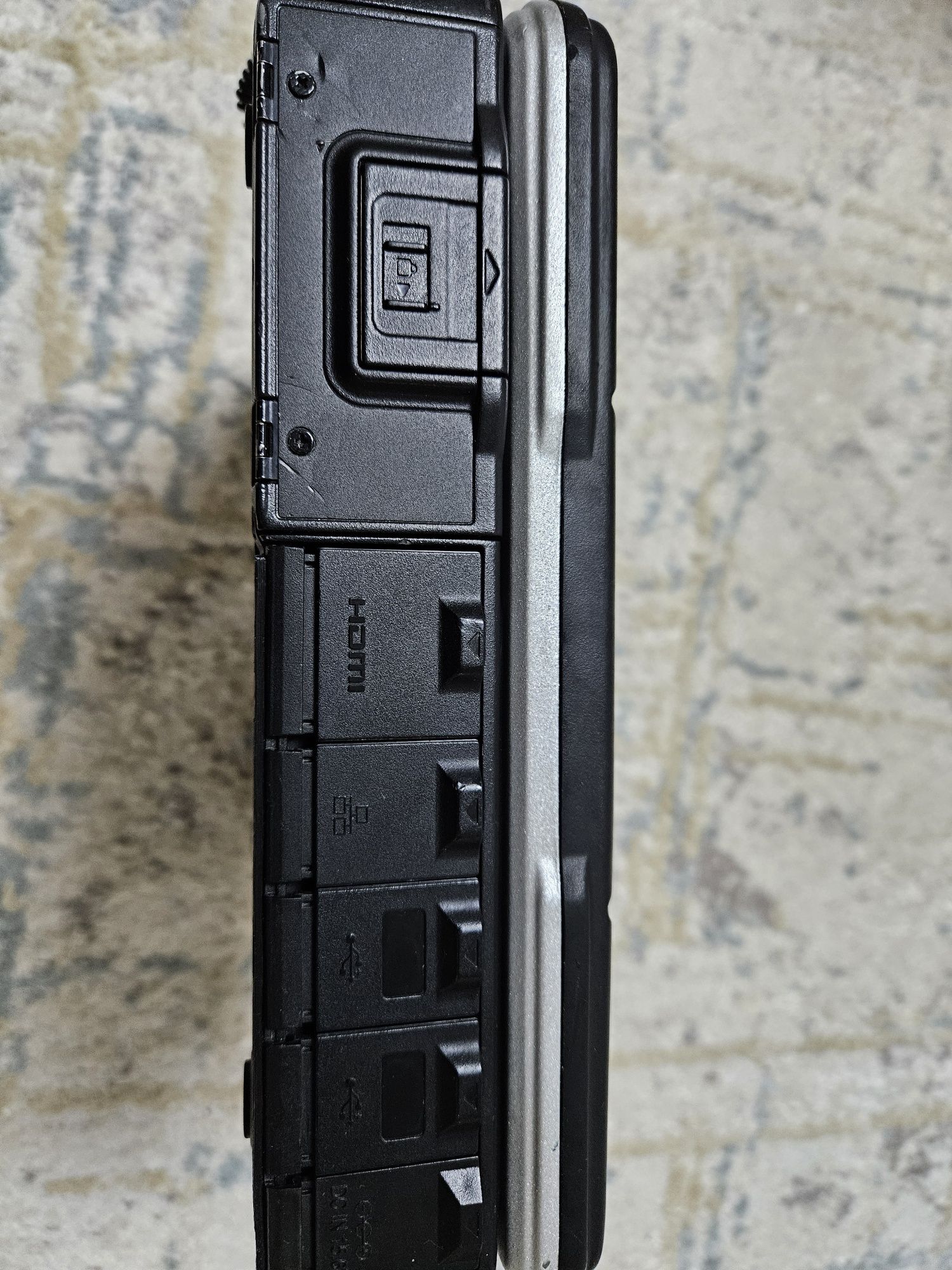 Panasonic CF-31JFGAA1M (МК2)
Core і5-2520М 2.50 GHz