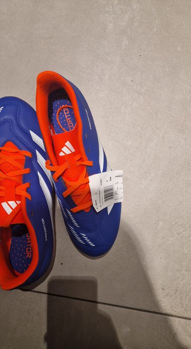Vand Adidas Predator marimea 43 1/3 si 44