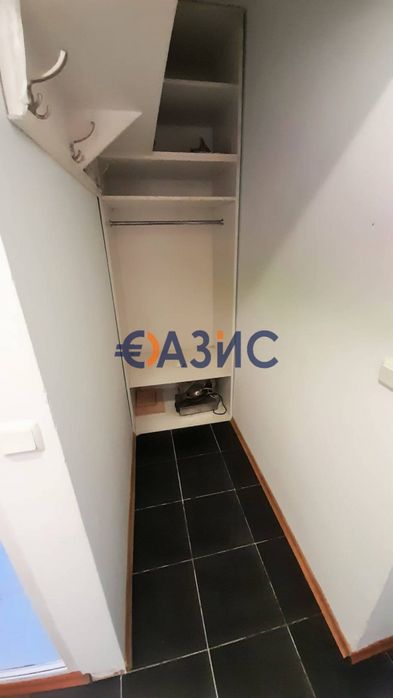 Продава се Двустаен апартамент в к.к. Слънчев бряг - 50 кв.м за 1210 €/кв.м - Снимка #3