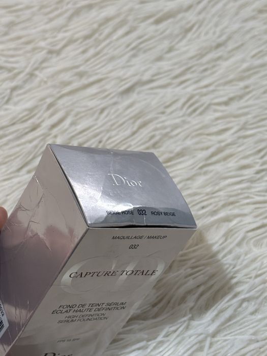 Fond de ten Dior Capture Totale