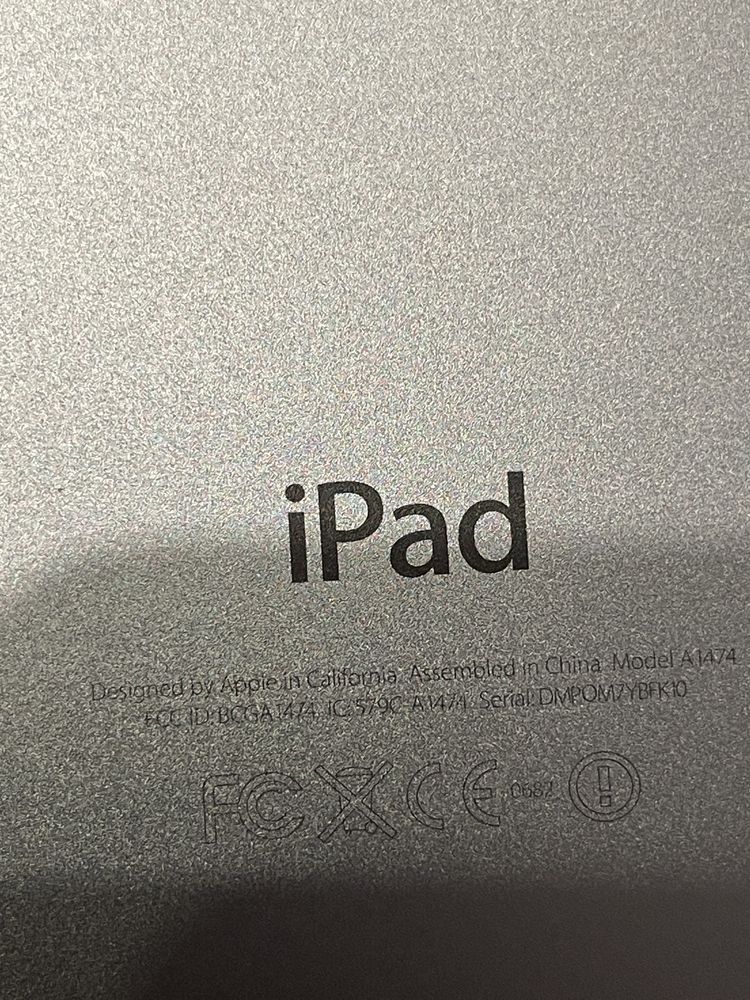 IPad Air (1474) 1st Gen, 16GB, Wi-Fi, 9.7 инча дисплей