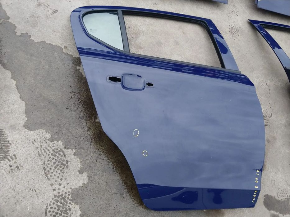 usa portiera dreapta spate  opel corsa e x15