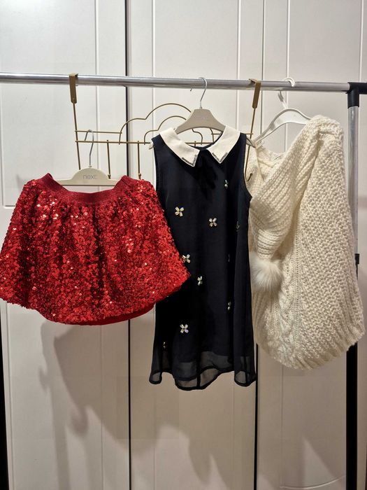 Дрехи за момиче коледни и ежедневни Next,George,Mantaray,5г,110р