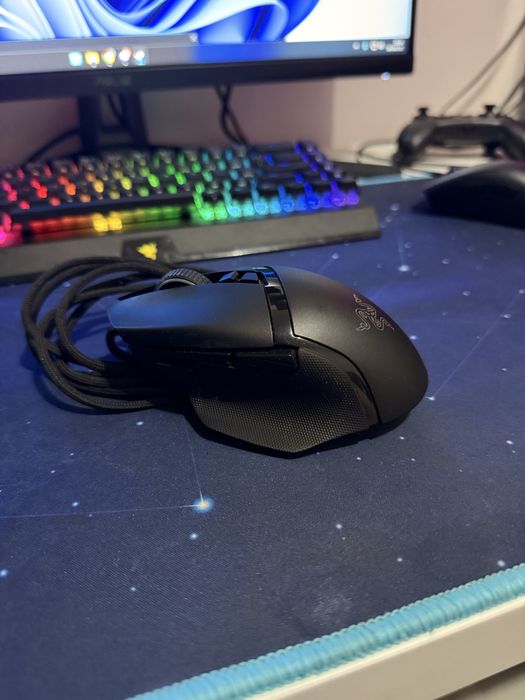 Mouse razer basilisk v3