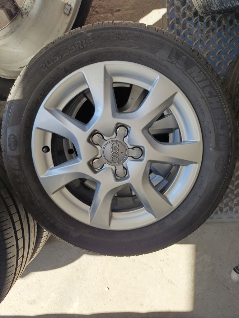 Audi джанти с гуми