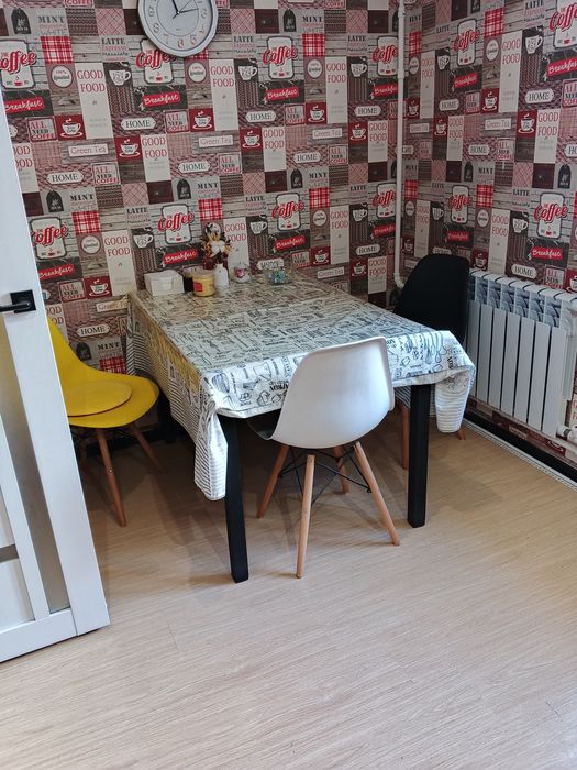 Советский стол + скатерть