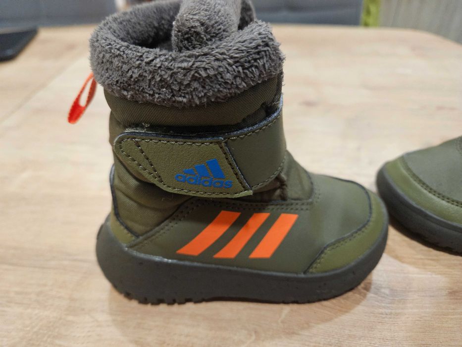 Ботуши Adidas 23 1/2