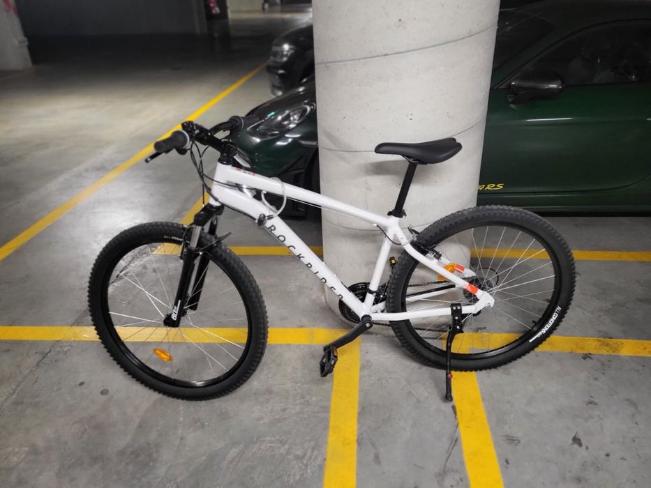 Bicicleta noua nefolosita