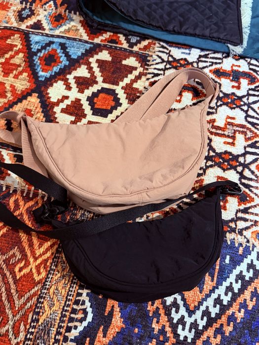 Продам сумки Uniqlo