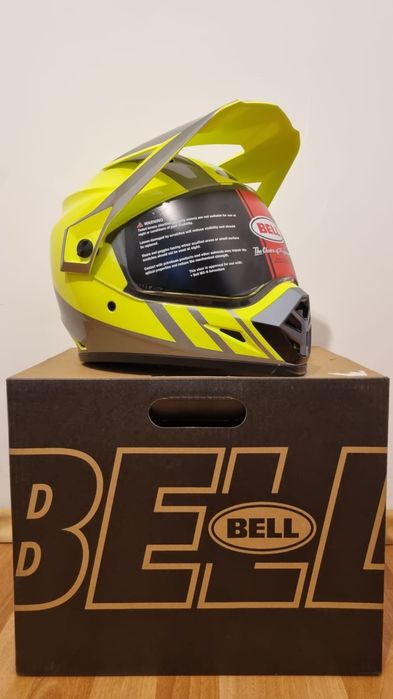 Casca Bell MX-9 MIPS
Noua/nepurtata
Mărimea S
500 de lei
