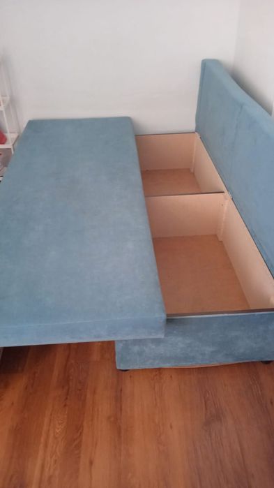 Продам раскладной диван б/у