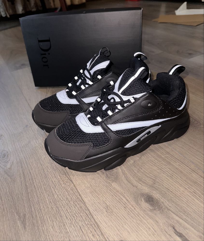 Dior B22 Premium