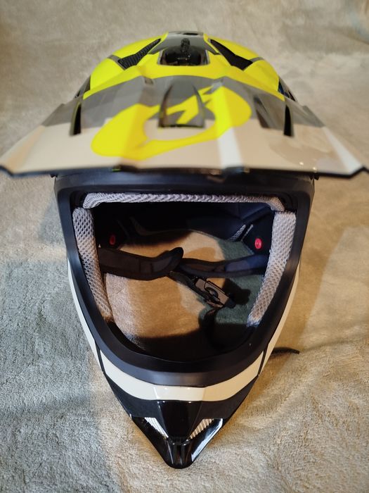 Vând cască full face O'NEAL